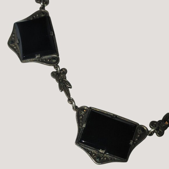 Antique Art Deco Black Glass Necklace Intricate Metalwork Floral Accents - Picture 9 of 13